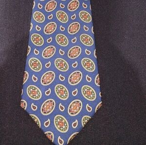 Blue and Green Patterned Silk Tie